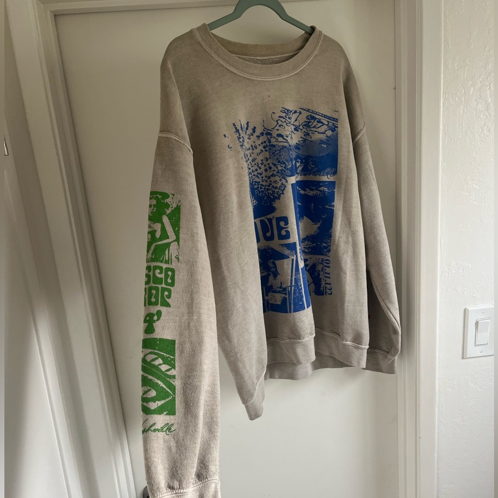 Urban outfitters sweater - Picture 1 of 5